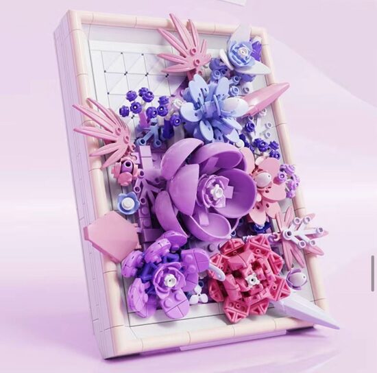 KONSTRUKTORS- RĀMĪTIS AR ZIEDIEM 